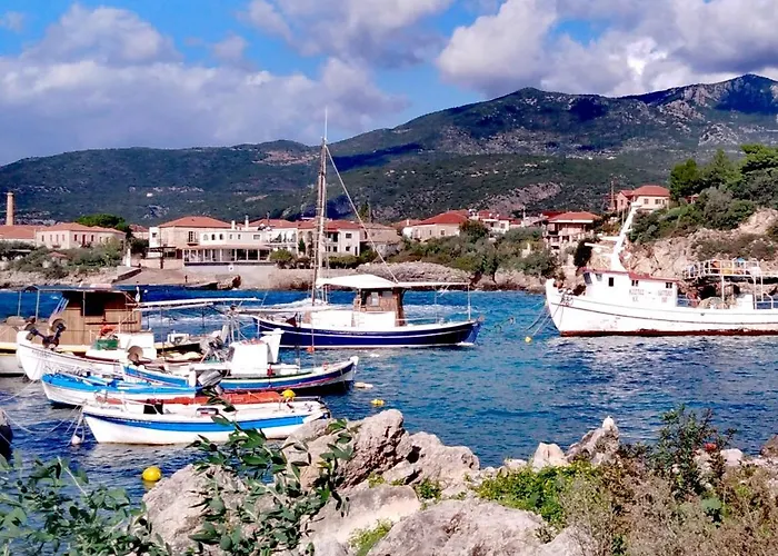 301 Sea And Sun * Kardamyli